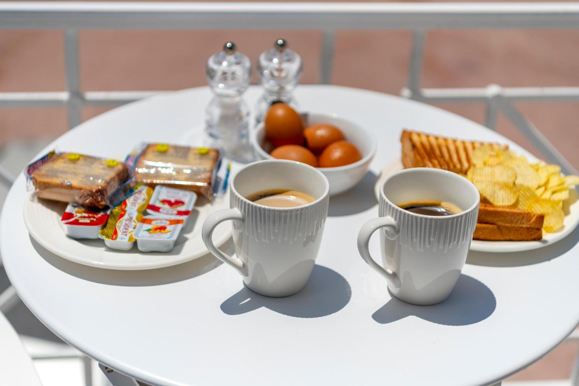 Hotel Kamelo Vari  Экстерьер фото