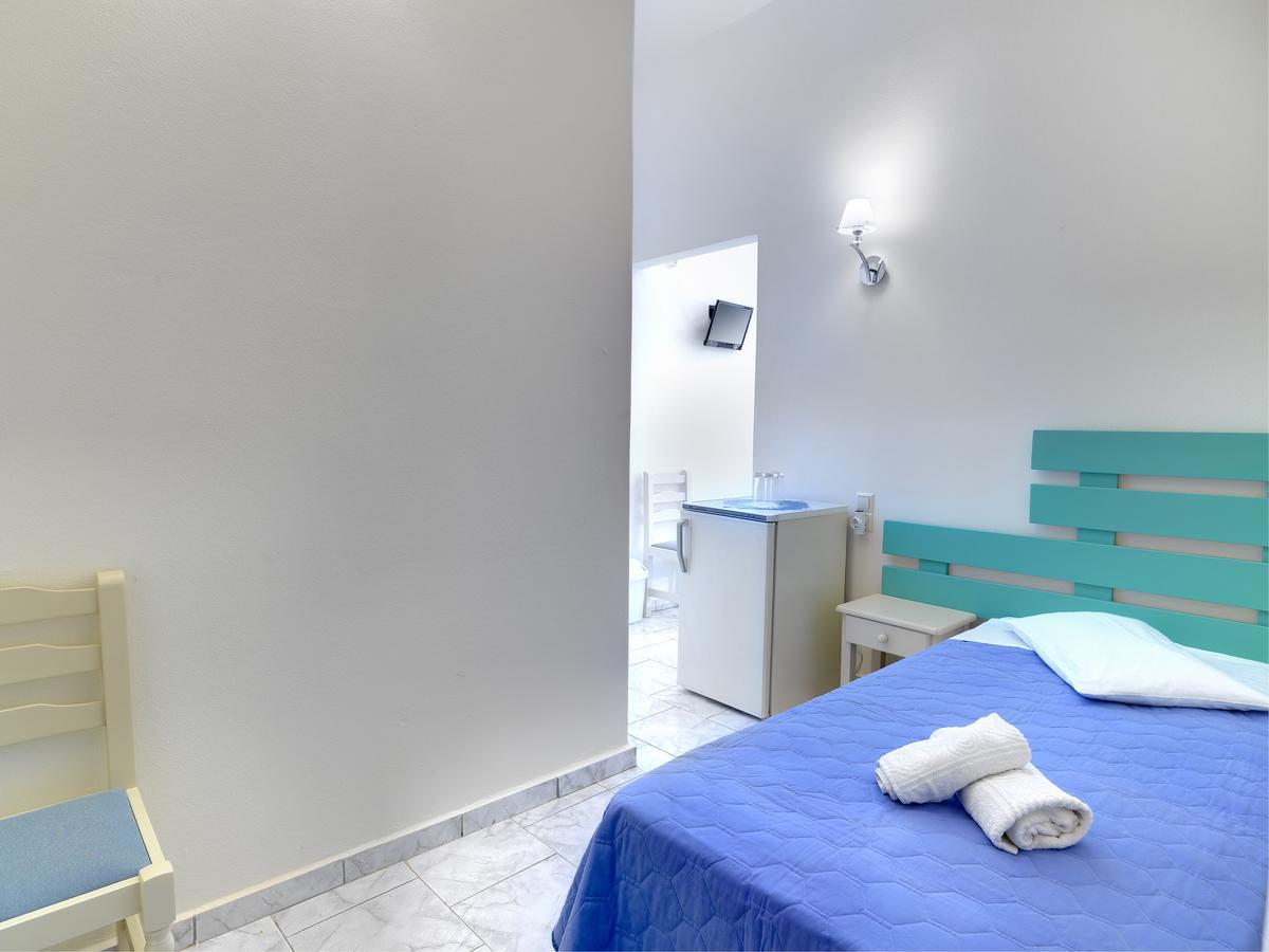 Hotel Kamelo Vari  Экстерьер фото